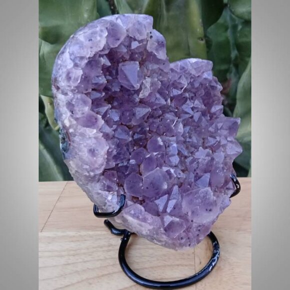 AMETHYST heart with stand stone crystal rock FEBRUARY birthstone STRESS 01 - Picture 4 of 9